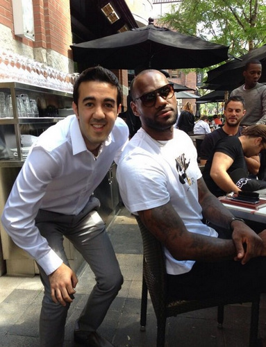 为何此时给 为何此时给